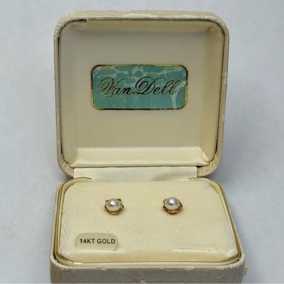Van Dell 14K Gold Japanese Akoya Pearl Stud Earrings Vintage Mid Century NIB - Picture 12 of 14